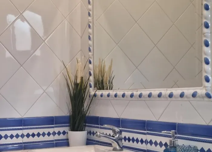 Les Dos Nines * Monserrat