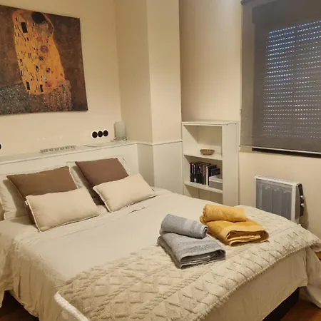 Les Dos Nines Dom wakacyjny Monserrat